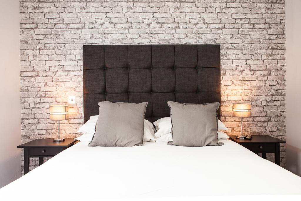 White Hart Hotel Стоу на Вёлд Номер фото